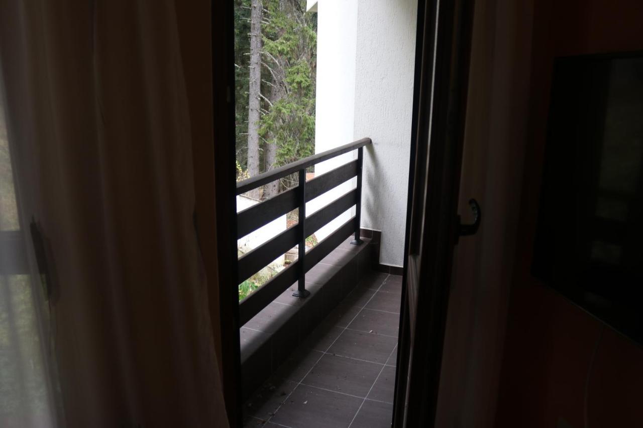 パンポロボWinter Аpartments Geroviアパートメント エクステリア 写真