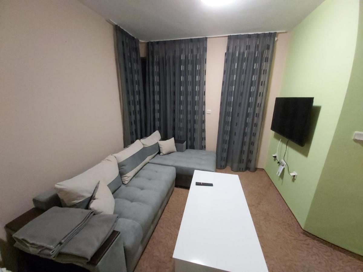 パンポロボWinter Аpartments Geroviアパートメント エクステリア 写真